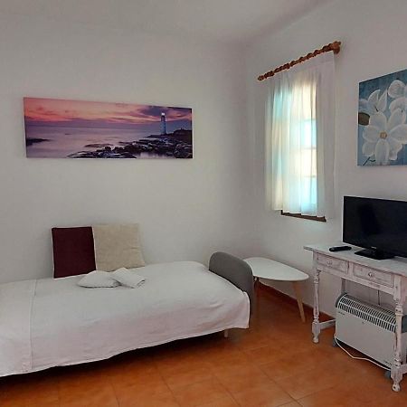 Apartamentos Xoroi Cala En Porter  Exterior foto